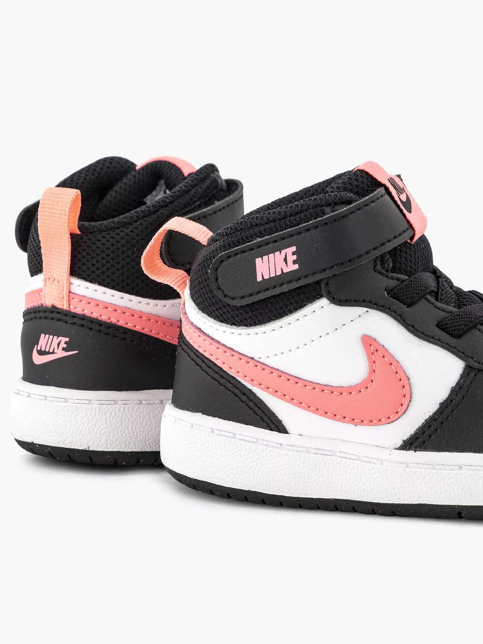 Witte Court Borough Mid 2